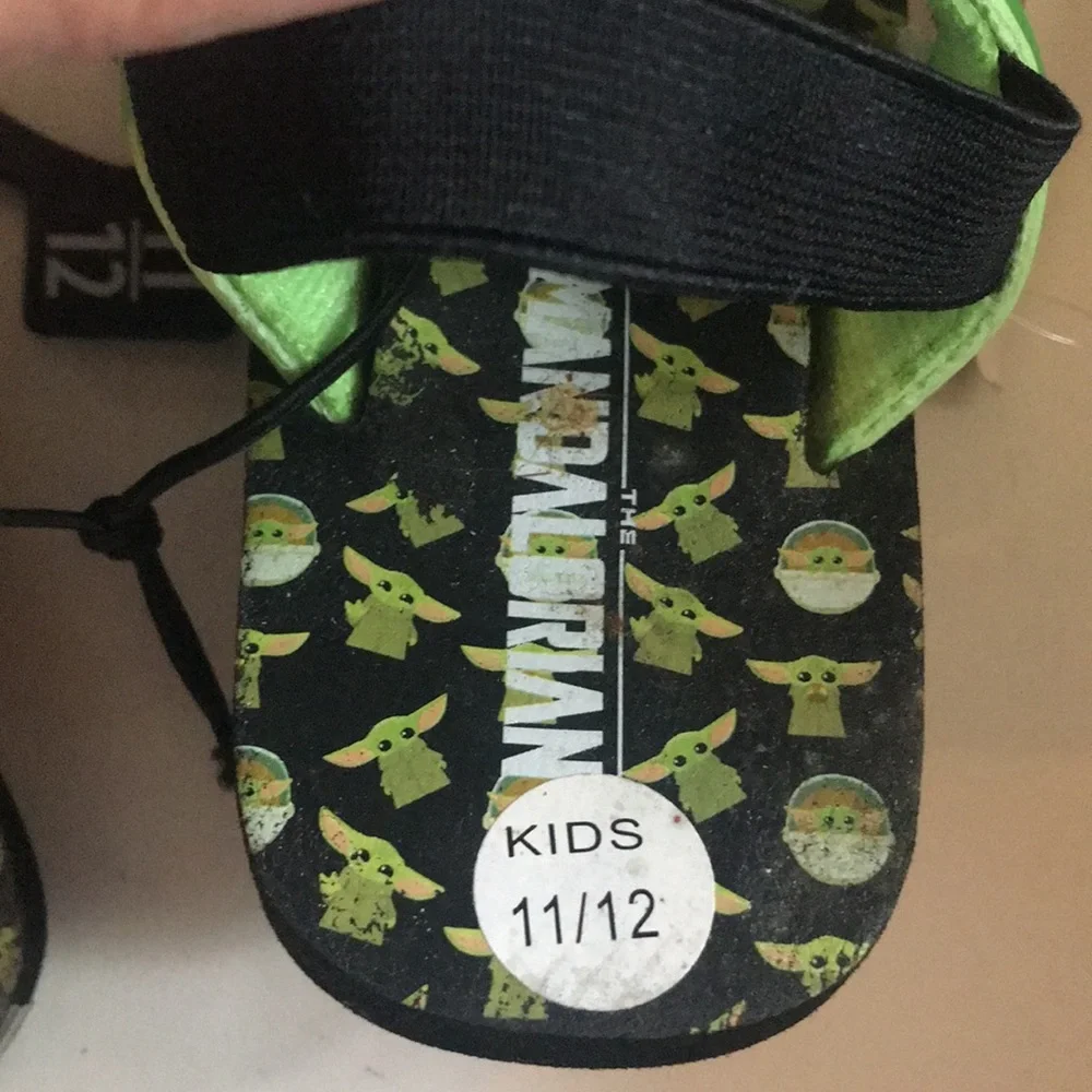 NWT Star Wars The Child (Grogu) Kids Sandals